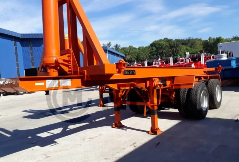 Tipping container haulage